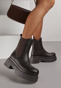 Renee - Brązowe Botki Sztyblety na Platformie Tevirka. Zapięcie: pasek. Kolor: brązowy. Materiał: satyna, jeans. Obcas: na platformie #1