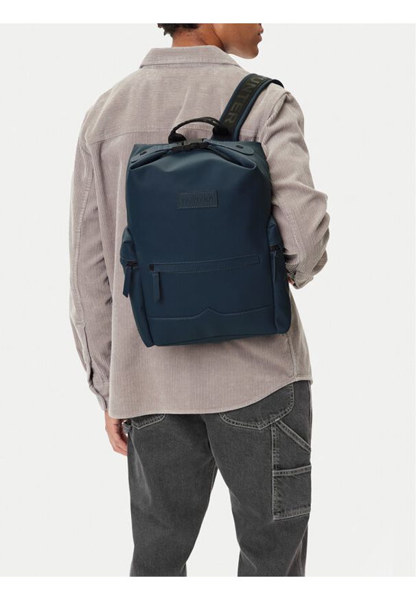 Hunter Plecak C-HTR-B-014-08 Granatowy. Kolor: niebieski. Materiał: materiał