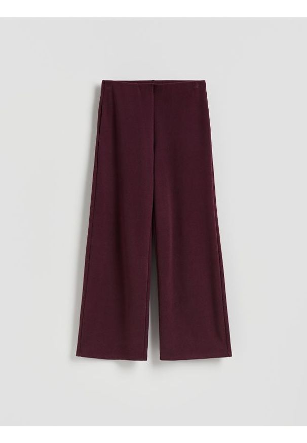 Reserved - Dzianinowe spodnie z bawełną - ciemnofioletowy. Kolor: fioletowy. Materiał: bawełna, dzianina