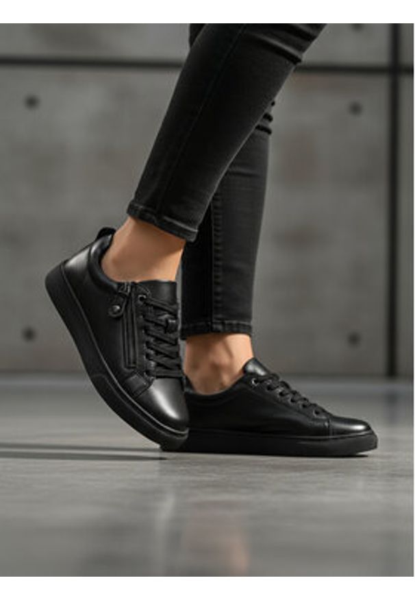 Clara Barson Sneakersy CEO-WS6386-03 Czarny. Kolor: czarny. Materiał: skóra