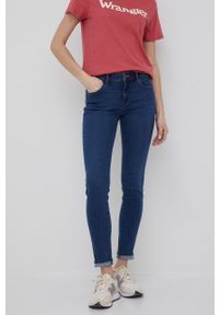 Wrangler jeansy SKINNY SOFT STAR damskie medium waist. Kolor: niebieski