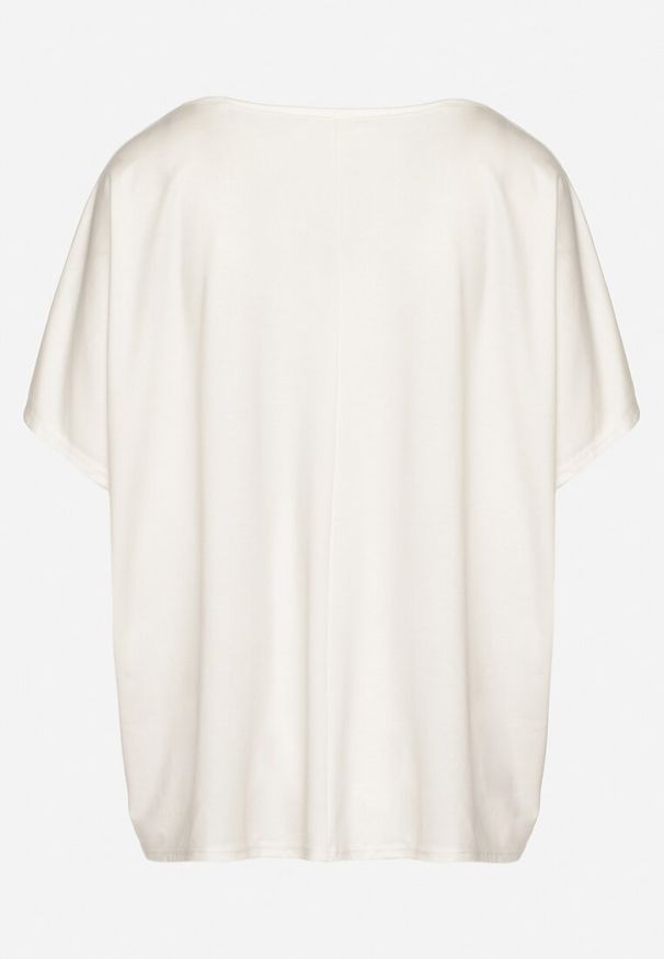 Born2be - Biały T-shirt z Wiskozą o Kroju Nietoperza Liosma. Okazja: na co dzień. Typ kołnierza: dekolt w serek. Kolor: biały. Materiał: wiskoza. Styl: klasyczny, casual
