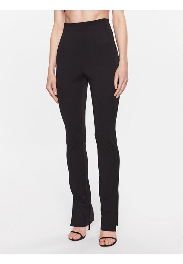 Pinko Spodnie materiałowe 100542 A0HM Czarny Regular Fit. Kolor: czarny. Materiał: wiskoza, syntetyk