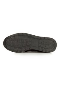 Wittchen - Męskie sneakersy ze skóry zamszowej i licowej czarne. Okazja: na co dzień. Nosek buta: okrągły. Kolor: czarny. Materiał: zamsz, skóra #4