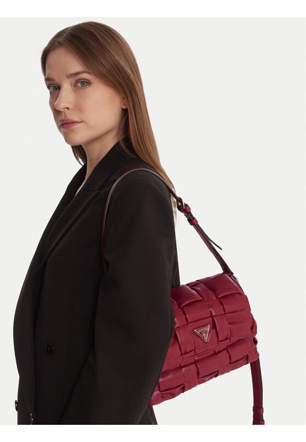 Guess Torebka Marion HWWG80 72190 Czerwony. Kolor: czerwony. Materiał: skórzane