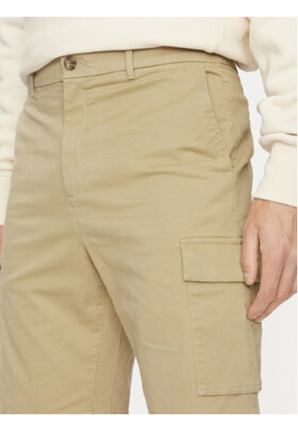 Calvin Klein Szorty materiałowe Modern Twill K10K114067 Beżowy Regular Fit. Kolor: beżowy. Materiał: bawełna