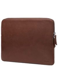 Etui Trunk MacBook 14'' brązowy. Kolor: brązowy. Materiał: mikrofibra, skóra. Styl: elegancki, biznesowy #1