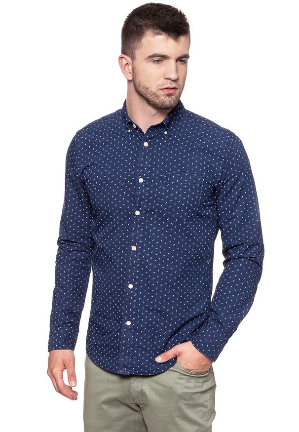 Wrangler - KOSZULA WRANGLER 1PKT BUTTON DOWN SHI DARK INDIGO W5931LH1E. Typ kołnierza: button down