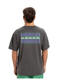 Quiksilver - Koszulka z krótkim rękawem dla Mężczyzn WORLD FORCE. Kolor: czarny. Materiał: materiał, bawełna. Długość rękawa: krótki rękaw. Długość: krótkie