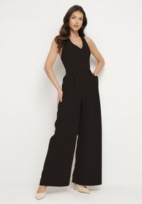 Born2be - Czarny Kombinezon Taliowany Ozdobiony Guzikami Niladwenna. Kolor: czarny. Wzór: aplikacja. Styl: elegancki #1