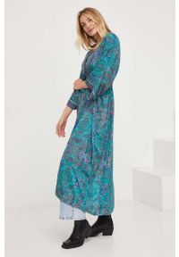 Answear Lab kimono jedwabne kolor zielony oversize wzorzysta. Kolor: zielony. Materiał: jedwab. Styl: wakacyjny #4
