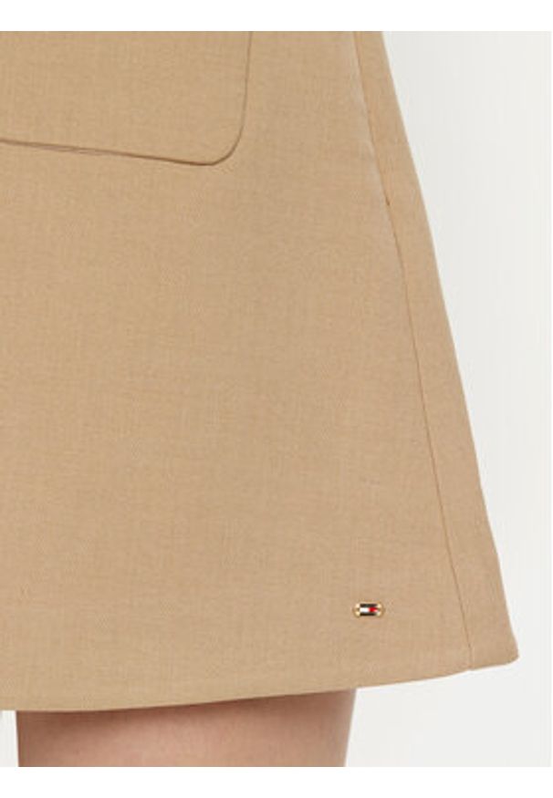 TOMMY HILFIGER - Tommy Hilfiger Spódnica mini WW0WW44994 Beżowy Regular Fit. Kolor: beżowy. Materiał: syntetyk