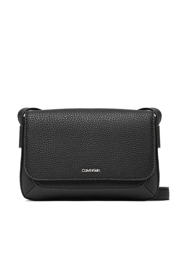 Calvin Klein Torebka Ck Must Plus Crossbody K60K610619 Czarny. Kolor: czarny. Materiał: skórzane