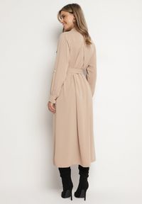 Born2be - Beżowa Koszulowa Sukienka z Podpinanymi Rękawami i Dodatkowym Wiązanym Paskiem Ivandria. Okazja: na co dzień. Kolor: beżowy. Typ sukienki: koszulowe. Styl: casual, klasyczny #7