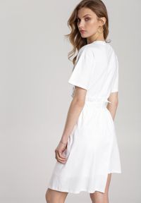 Renee - Biała Sukienka Teleniassi. Kolor: biały #5