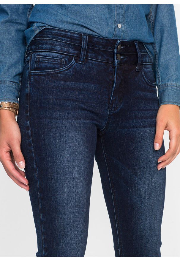 bonprix - Modelujące dżinsy ze stretchem o kroju slim fit. Okazja: do pracy. Kolor: niebieski