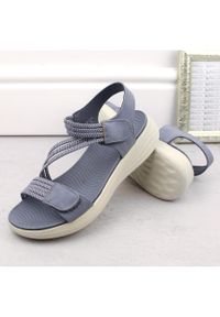 Sandały damskie komfortowe na rzepy z gumkami niebieskie eVento 7056. Zapięcie: rzepy. Kolor: niebieski #5