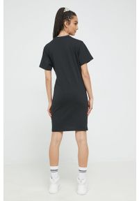adidas Originals sukienka bawełniana kolor czarny mini prosta. Okazja: na co dzień. Kolor: czarny. Materiał: bawełna. Długość rękawa: krótki rękaw. Typ sukienki: proste. Styl: casual. Długość: mini #3