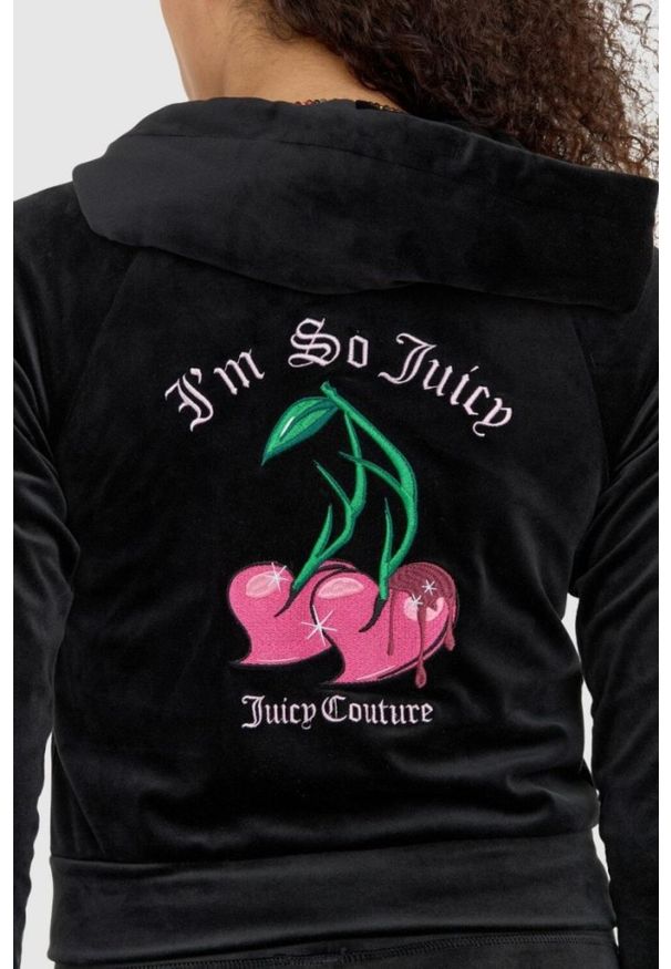 Juicy Couture - JUICY COUTURE Czarna welurowa bluza dresowa z haftowanymi wisienkami. Kolor: czarny. Materiał: dresówka, welur. Wzór: haft