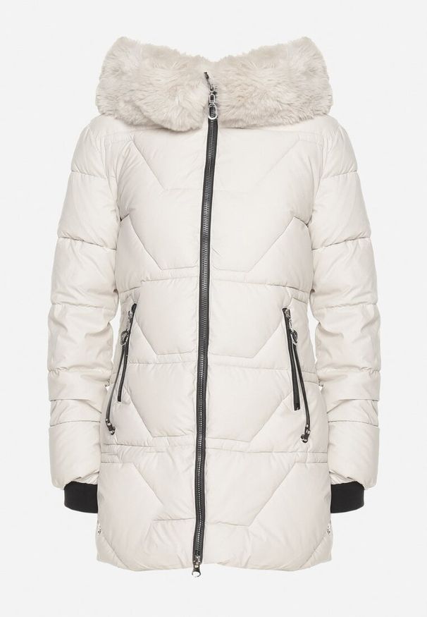 Born2be - Biała Pikowana Kurtka z Dwustronnym Suwakiem i Kapturem z Odpinanym Futrzanym Obszyciem Fenina. Okazja: na spacer. Typ kołnierza: golf. Kolor: biały. Materiał: futro. Styl: klasyczny, elegancki