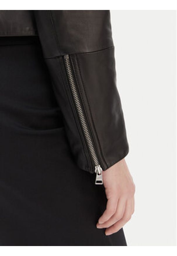 Hugo - HUGO Kurtka skórzana Lasari 50555743 Czarny Regular Fit. Kolor: czarny. Materiał: skóra