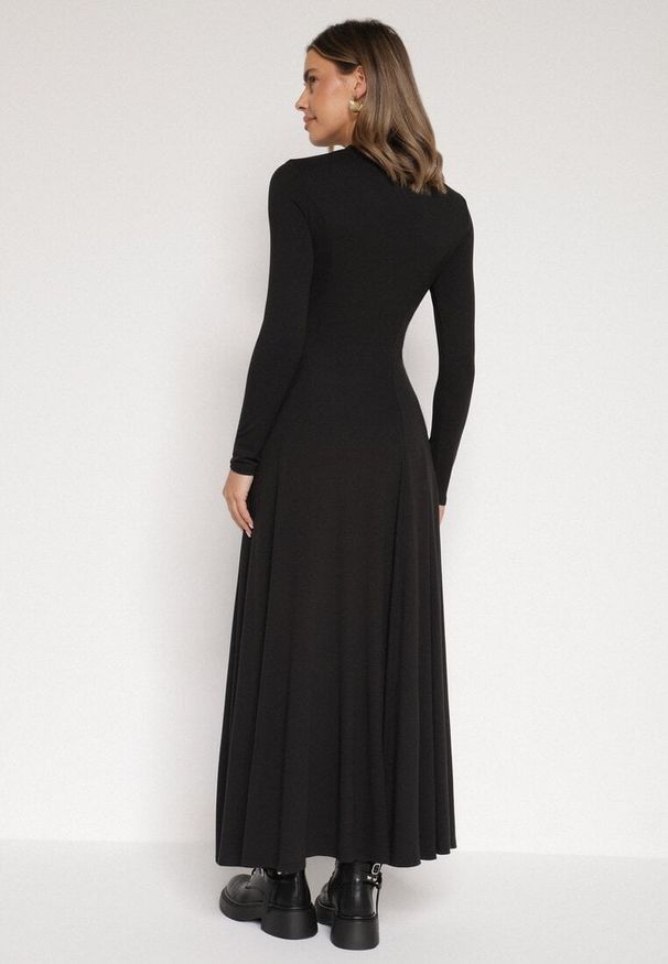 Born2be - Czarna Bawełniana Sukienka o Rozkloszowanym Kroju Tuselenea. Okazja: na co dzień. Kolor: czarny. Materiał: bawełna. Typ sukienki: proste. Styl: elegancki, casual