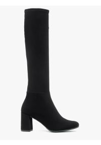 Ryłko - Czarne kozaki z elastyczną wąską cholewką. Nosek buta: okrągły. Zapięcie: zamek. Kolor: czarny. Materiał: syntetyk. Szerokość cholewki: wąska. Obcas: na obcasie. Styl: street, elegancki. Wysokość obcasa: średni #1