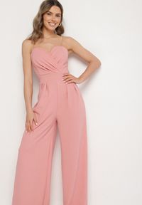 Born2be - Różowy Kombinezon z Trójkątnym Dekoltem na Cienkich Ramiączkach Iliantia. Kolor: różowy. Materiał: tkanina. Długość rękawa: na ramiączkach. Sezon: lato #2