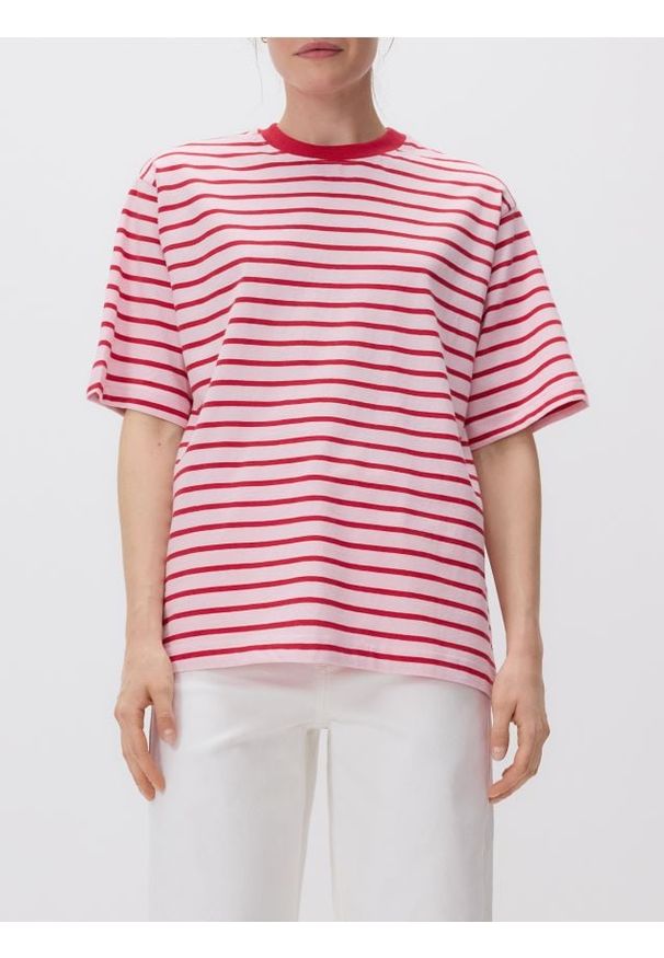 Reserved - Bawełniany t-shirt oversize - czerwony. Kolor: czerwony. Materiał: bawełna