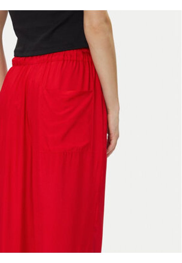 Calvin Klein Spodnie materiałowe LV044B932G Czerwony Wide Leg. Kolor: czerwony. Materiał: wiskoza
