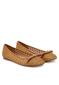 TwinSet - TWINSET Baleriny 251TGT030 Brązowy. Kolor: brązowy. Materiał: skóra #5