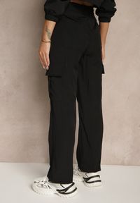 Renee - Czarne Spodnie Cargo z Bawełną o Szerokim Kroju High Waist Mairiora. Okazja: na co dzień. Stan: podwyższony. Kolor: czarny. Materiał: bawełna. Styl: casual
