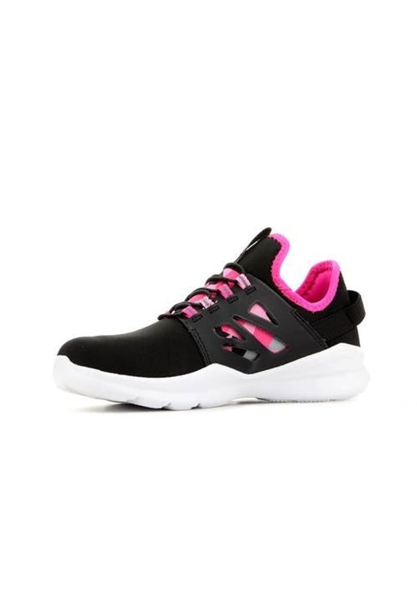 skechers - Buty do chodzenia dla dzieci Skechers Street Squad Blackhot Pink. Zapięcie: sznurówki. Kolor: czarny. Materiał: materiał. Szerokość cholewki: normalna. Sport: turystyka piesza