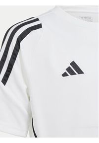 Adidas - adidas Koszulka techniczna Tiro 24 Jersey IS1033 Biały Slim Fit. Kolor: biały. Materiał: syntetyk