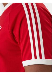 Adidas - adidas T-Shirt 3-Stripes KE3535 Czerwony Regular Fit. Kolor: czerwony. Materiał: bawełna #5