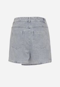 Born2be - Jasnoniebieskie Jeansowe Spódnico-Szorty o Asymetrycznym Kroju z Ozdobnymi Przeszyciami Lisarennea. Okazja: na co dzień. Kolor: niebieski. Materiał: jeans. Styl: sportowy, elegancki, casual