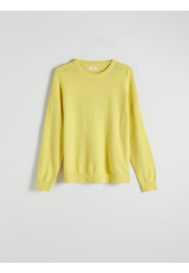 Reserved - Sweter o strukturalnym splocie - żółty. Kolor: żółty. Materiał: bawełna, dzianina. Wzór: ze splotem