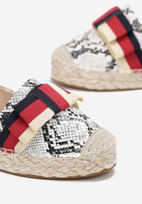 Born2be - Czarne Plecione Espadryle z Imitacji Skóry Węża z Kokardką Marleia. Kolor: czarny. Materiał: skóra