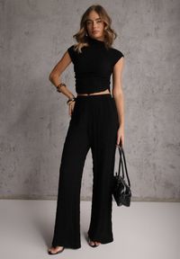 Renee - Czarny Komplet Spodnie Wide Leg i Top ze Stójką i Drapowaniem w Talii Meridone. Kolor: czarny. Materiał: materiał #5