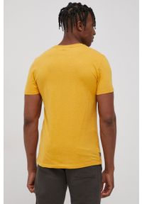 Superdry T-shirt bawełniany kolor żółty gładki. Okazja: na co dzień. Kolor: żółty. Materiał: bawełna. Wzór: gładki. Styl: casual #4
