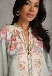 Renee - Zielona Koszula ze Stójką w Kwiatowy Print Dorirecea. Okazja: na co dzień. Typ kołnierza: kołnierzyk stójkowy. Kolor: zielony. Materiał: jeans. Wzór: kwiaty, nadruk. Styl: casual, retro, elegancki #6