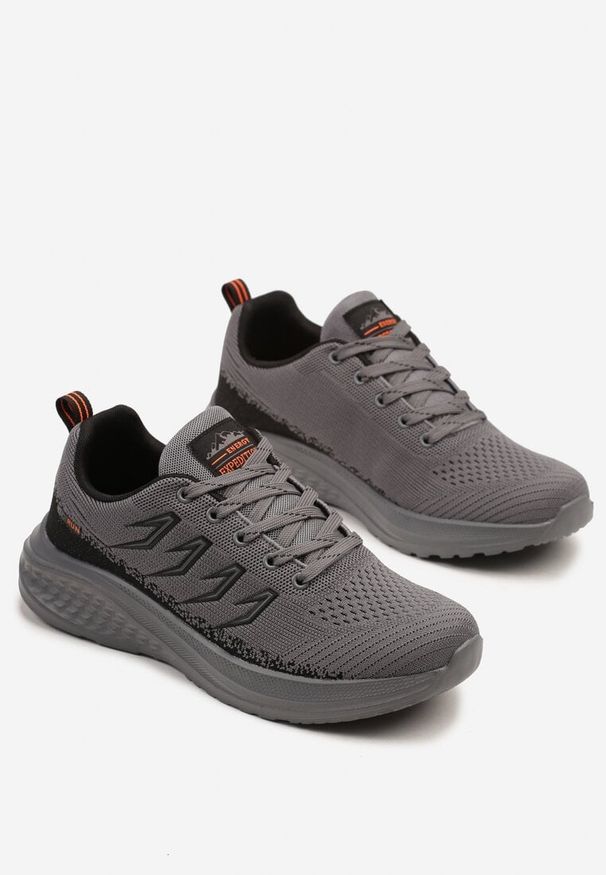 Born2be - Jasnoszare Buty Sportowe Sneakersy z Geometrycznym Wzorem Odalise. Okazja: na co dzień. Zapięcie: sznurówki. Kolor: szary. Materiał: jeans. Wzór: geometria