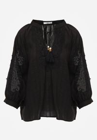 Born2be - Czarna Rustykalna Bluzka z Tencelu Ozdobiona Wiązaniem Koronką i Koralikami Sachi. Okazja: na co dzień. Kolor: czarny. Materiał: koronka. Długość rękawa: długi rękaw. Długość: długie. Wzór: aplikacja, koronka. Styl: casual #6