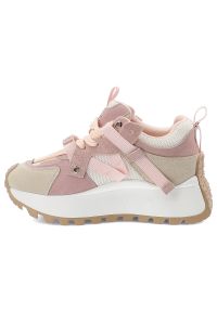 Sneakersy damskie GOE, cholewka ze skóry naturalnej zaokrąglony nosek i masywna podeszwa, różowe, TT2N4022. Okazja: na co dzień. Zapięcie: sznurówki. Kolor: różowy. Materiał: skóra. Szerokość cholewki: normalna. Styl: sportowy, casual, elegancki #4