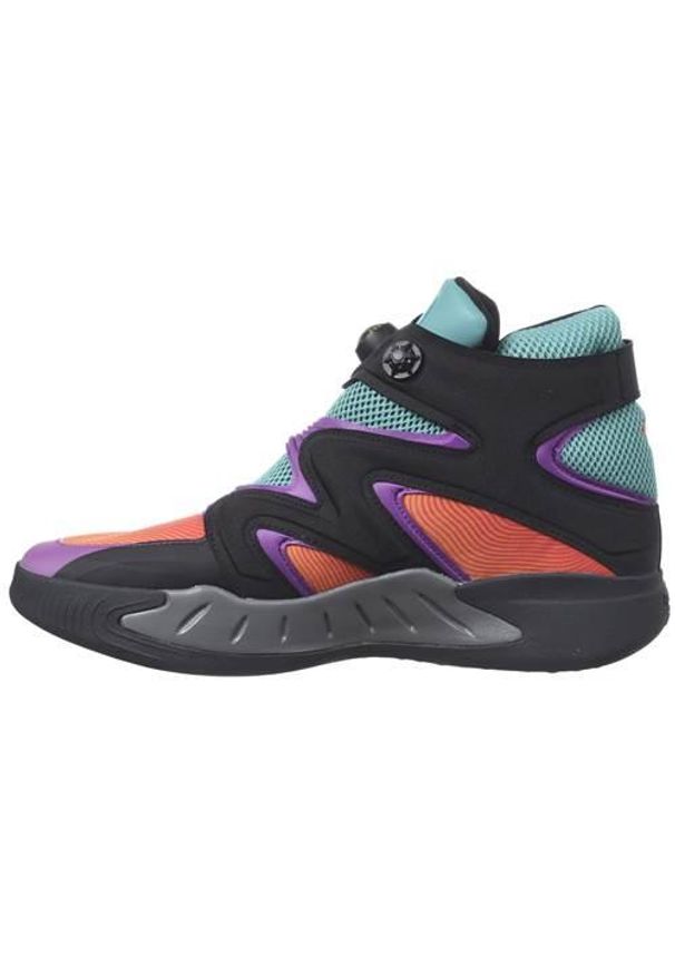Buty do chodzenia męskie Reebok Instapump Fury Zone. Kolor: wielokolorowy. Materiał: materiał, syntetyk. Szerokość cholewki: normalna. Sport: turystyka piesza