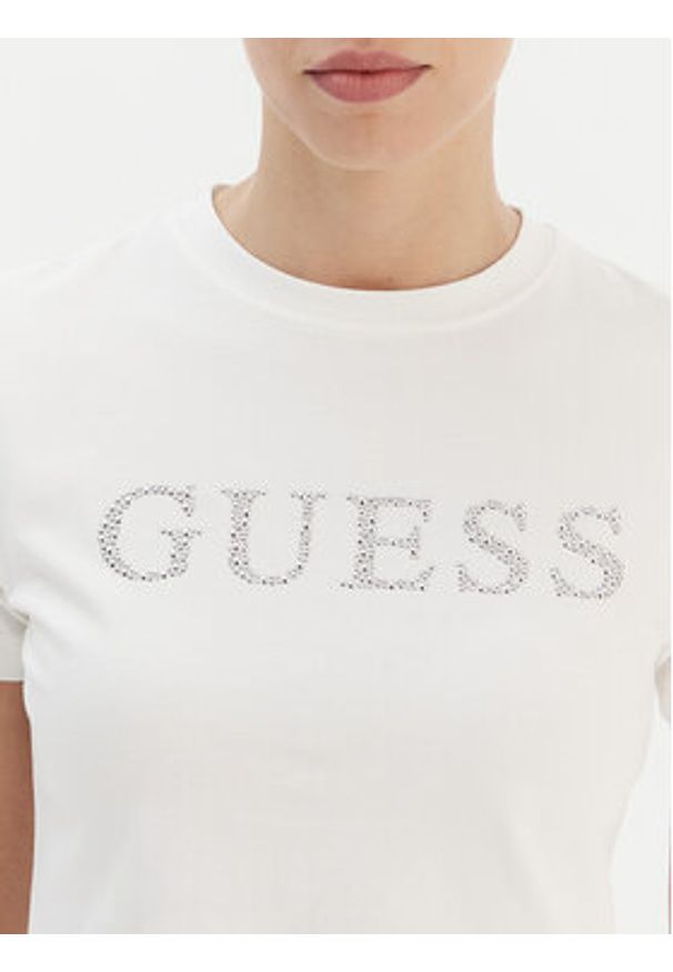Guess T-Shirt V6RI20 J1314 Biały Regular Fit. Kolor: biały. Materiał: bawełna