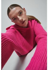medicine - Medicine sweter damski kolor różowy. Typ kołnierza: kaptur. Kolor: różowy. Materiał: materiał. Długość rękawa: długi rękaw. Długość: długie #1