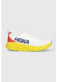HOKA - Hoka buty RINCON 3 1119395 kolor biały 1119395-BOFT. Nosek buta: okrągły. Zapięcie: sznurówki. Kolor: biały. Wzór: geometria. Sport: bieganie