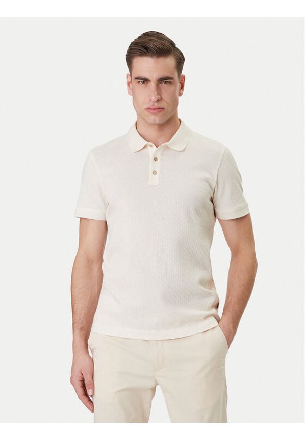 JOOP! Polo Roni 10100056 30100501 Écru Regular Fit. Typ kołnierza: polo. Kolor: kremowy. Materiał: bawełna