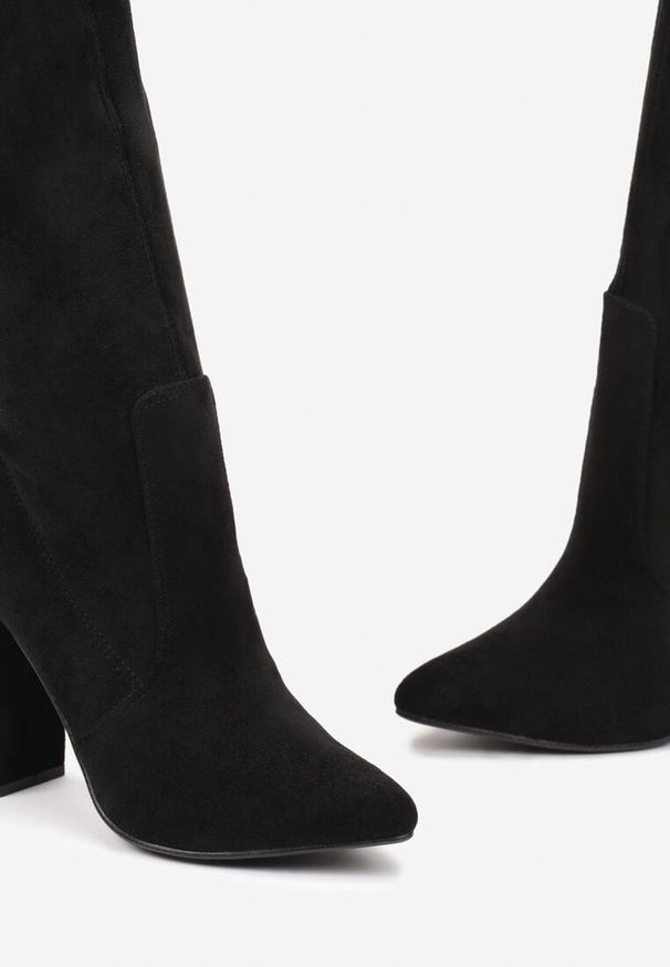 Renee - Czarne Dopasowane Kozaki za Kolano na Słupku Bellami. Wysokość cholewki: za kolano. Kolor: czarny. Obcas: na słupku